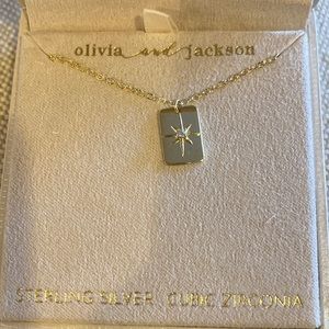 NWT Olivia and Jackson star necklace